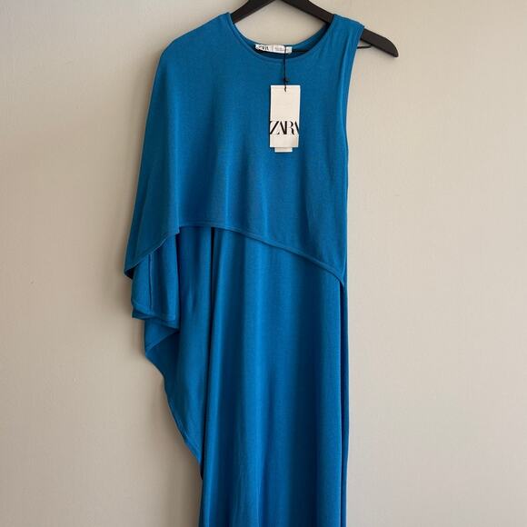 ZARA Limited Edition Cape Knit Maxi Dress in Blue - Picture 2 of 6